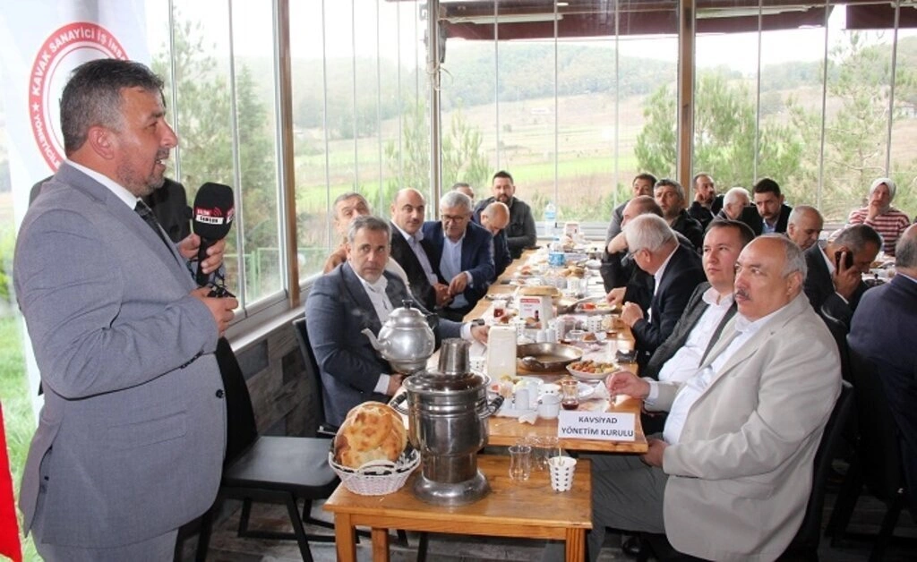 Kavak İş Dünyası'ndan gövde gösterisi! KAVSİYAD iş dünyasını buluşturdu