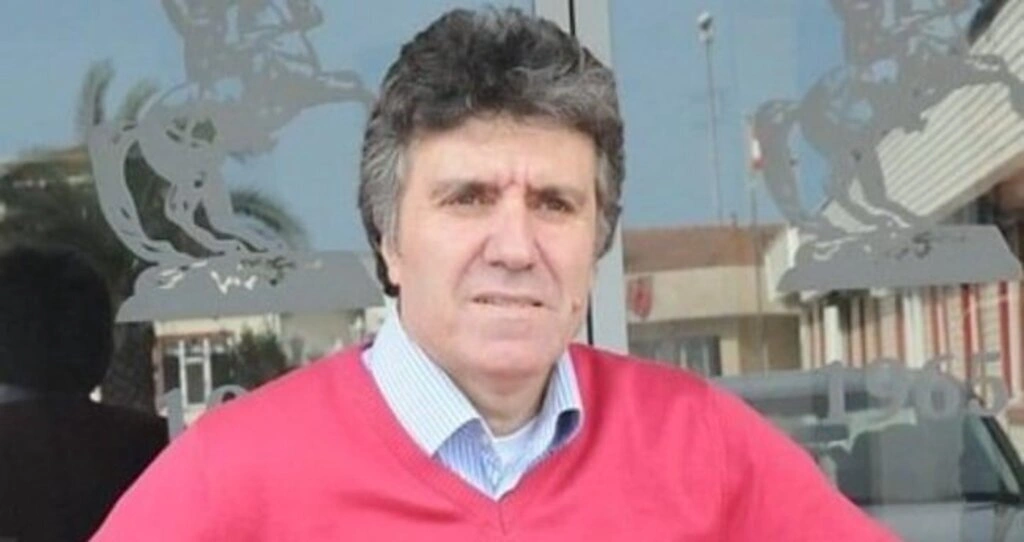 Emin Kar mezarı başında anıldı