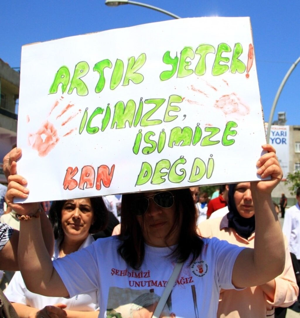 Samsun'da sağlık çalışanları, Opr. Dr. Furtun için yürüdü