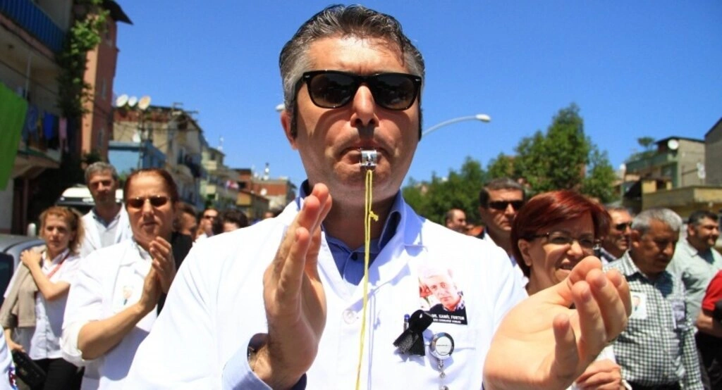Samsun'da sağlık çalışanları, Opr. Dr. Furtun için yürüdü