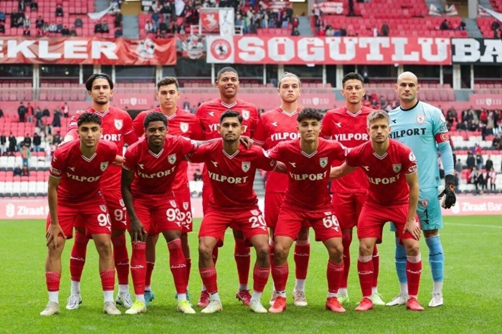 Samsunspor kupada Adanaspor'a 4 attı