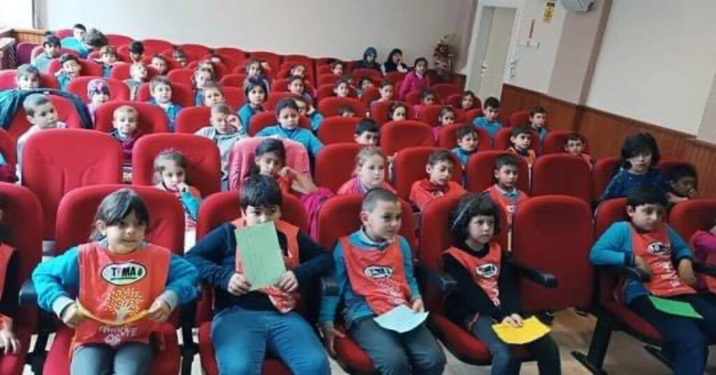 TEMA İlkadım'dan öğrencilere erozyonla mücadele dersi