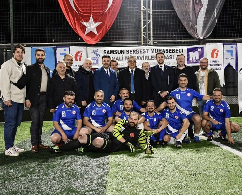 Halı Saha Turnuvası'nda Kupa Samsun SMMMO'nun oldu