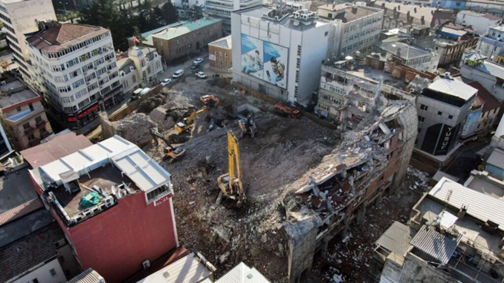 Anakent İş Merkezi'nde yıkım tamamlanıyor! Samsun Haber