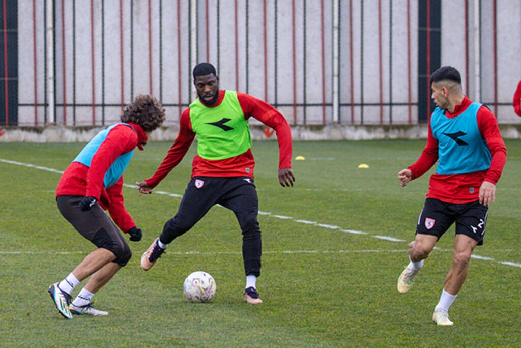 Samsunspor Erzurumspor maçı hazırlıklarına başladı