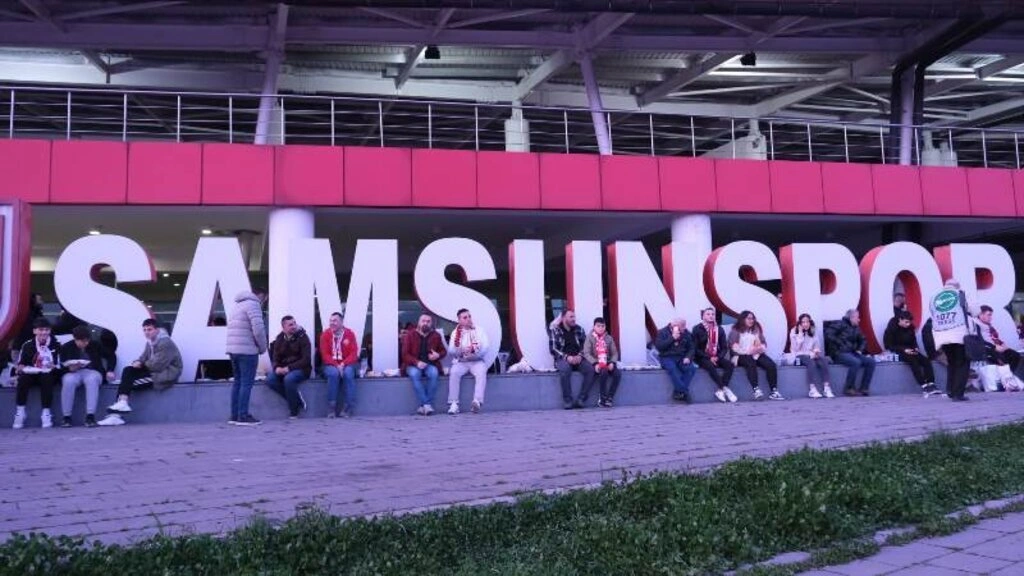 Başkan Togar Samsunspor taraftarına iftar verdi