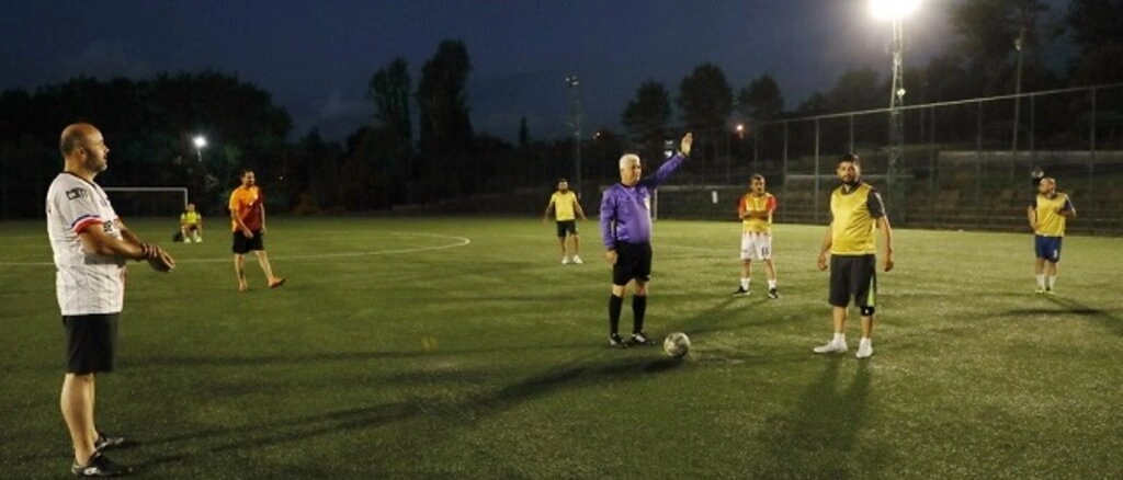 Kavaklı Gençler Halı Saha Futbol Turnuvası'nda buluştu