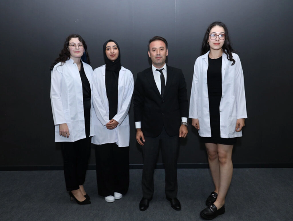 Samsun Üniversitesi Tıp Fakültesi'nde Beyaz Önlük Giyme Töreni Heyecanı