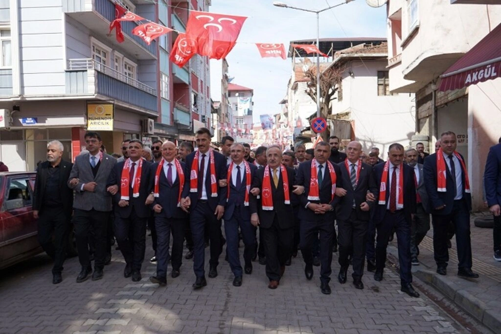 MHP Samsun İl Başkanı Burhan Mucur: Hedefimiz 31 Mart'ta Samsun'da 18'de 18 Yapmak!