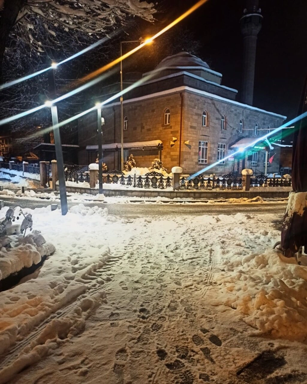 Samsun'da 70 cm Kar, Köpek Karın İçinde Kayboldu! Samsun'dan Kar Manzaraları