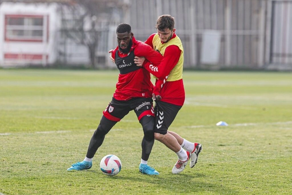 Samsunspor Beşiktaş'a, Beşiktaş'ta Samsunspor'a hazırlanıyor!