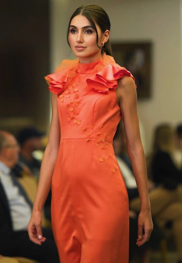 Fashion Week Successo defilesi izleyenleri büyüledi