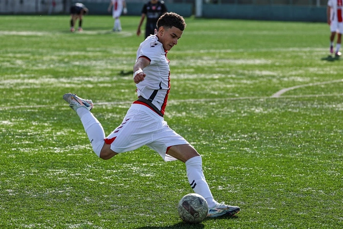 Uğur Okulları Sahadan 5–0 Galip Ayrıldı