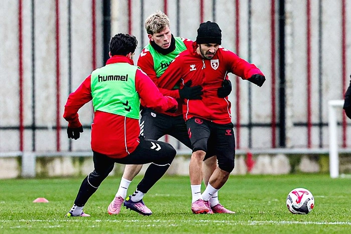 Samsunspor Fenerbahçe süper kupa yarı finali maçının hazırlıklarına devam ediyor