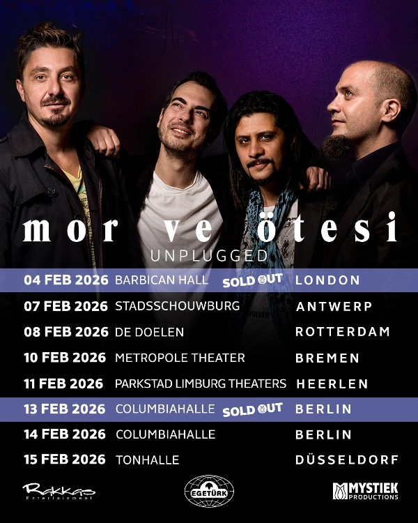 Mor ve ötesi Unplugged Avrupa Turnesinde