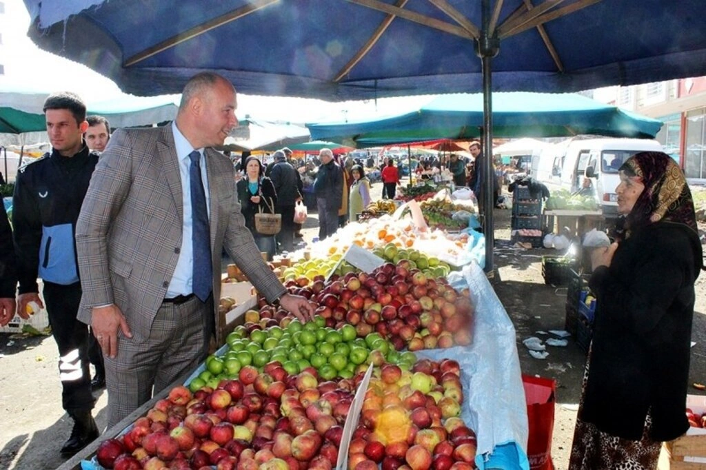 Tekkeköy Belediye Başkanı Hasan Togar