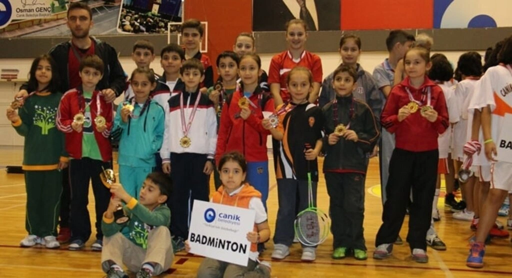 Canik'te spor külüpleri biraraya geldi