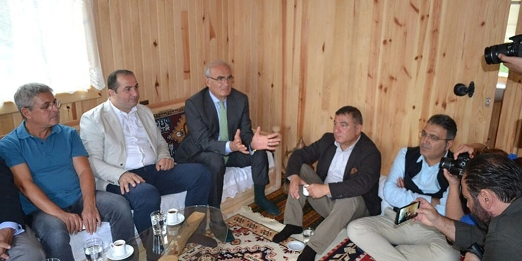 Gazeteciler Kuş Cenneti'ne hayran kaldı
