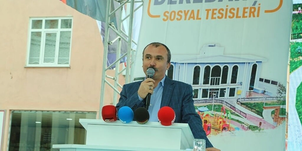İlkadım Derebahçe Sosyal Tesisleri görkemli bir törenle açıldı