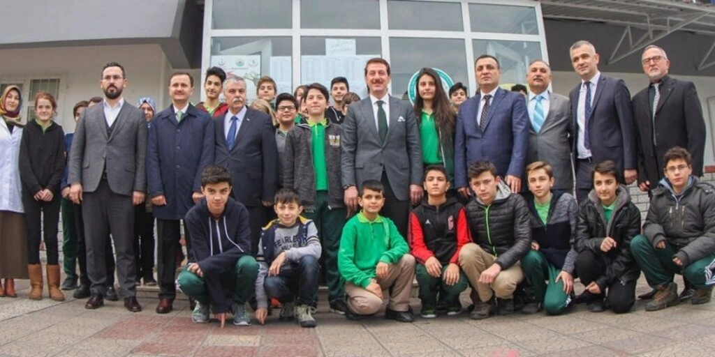 Erdoğan Tok: Kahramanlarımız oldukça sırtımız yere gelmez