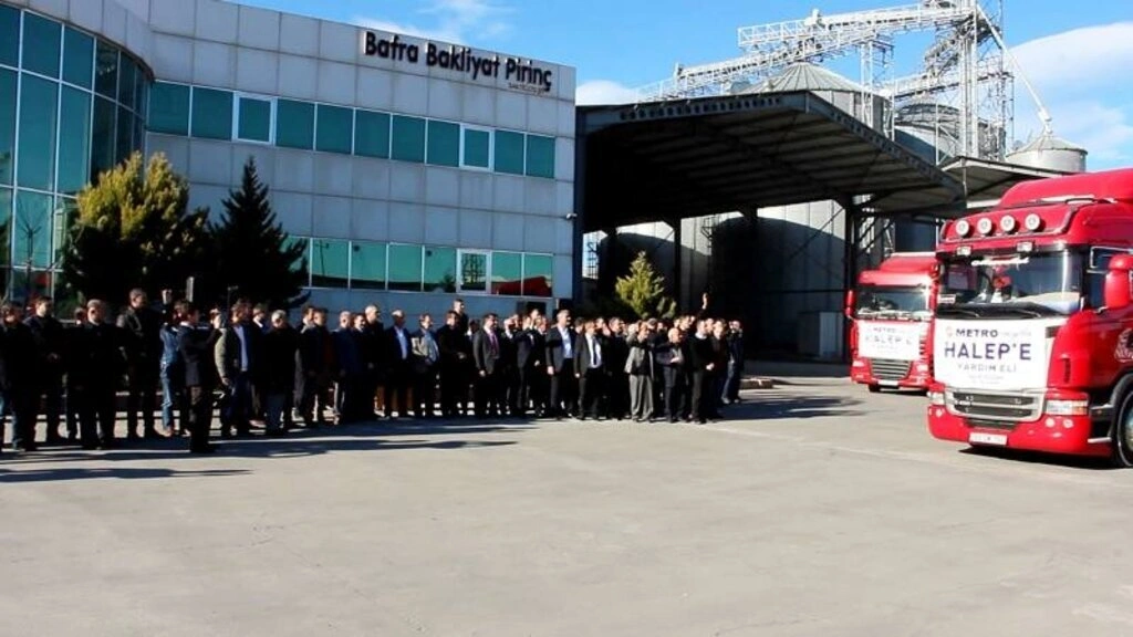 Metro Holding'den Halep'e 150 ton pirinç