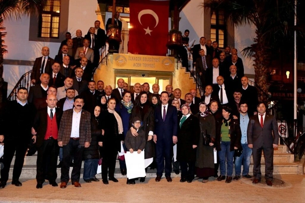 İlkadımlı Muhtarlar Acem Tekkesi'nde Buluştu