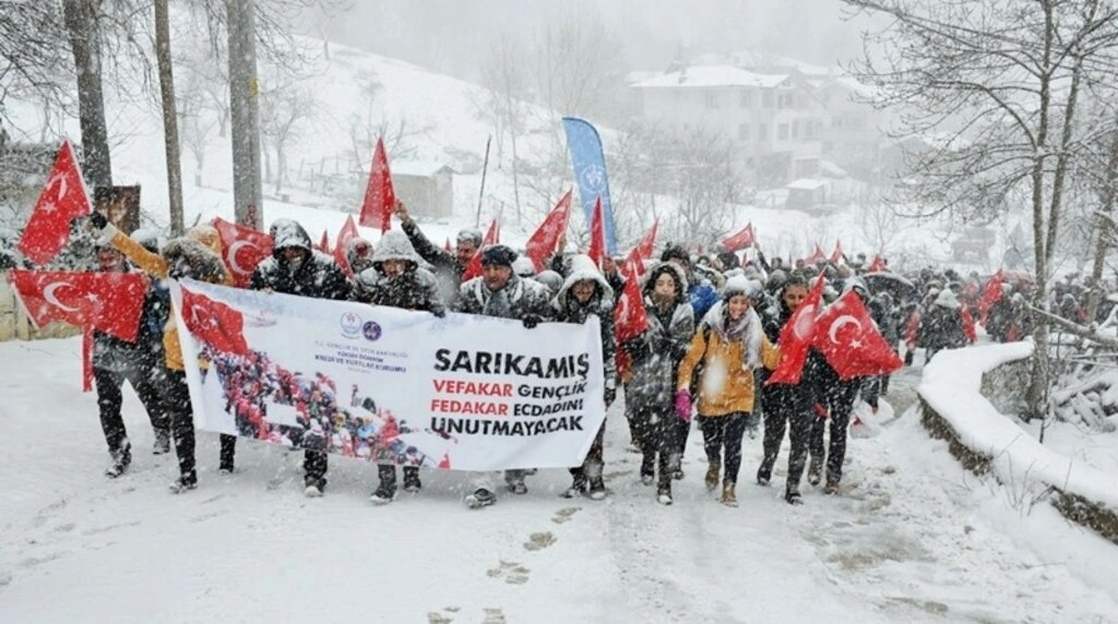 OMÜ'lü öğrenciler Ladik Akdağ'da Sarıkamış Şehitleri'ni andılar