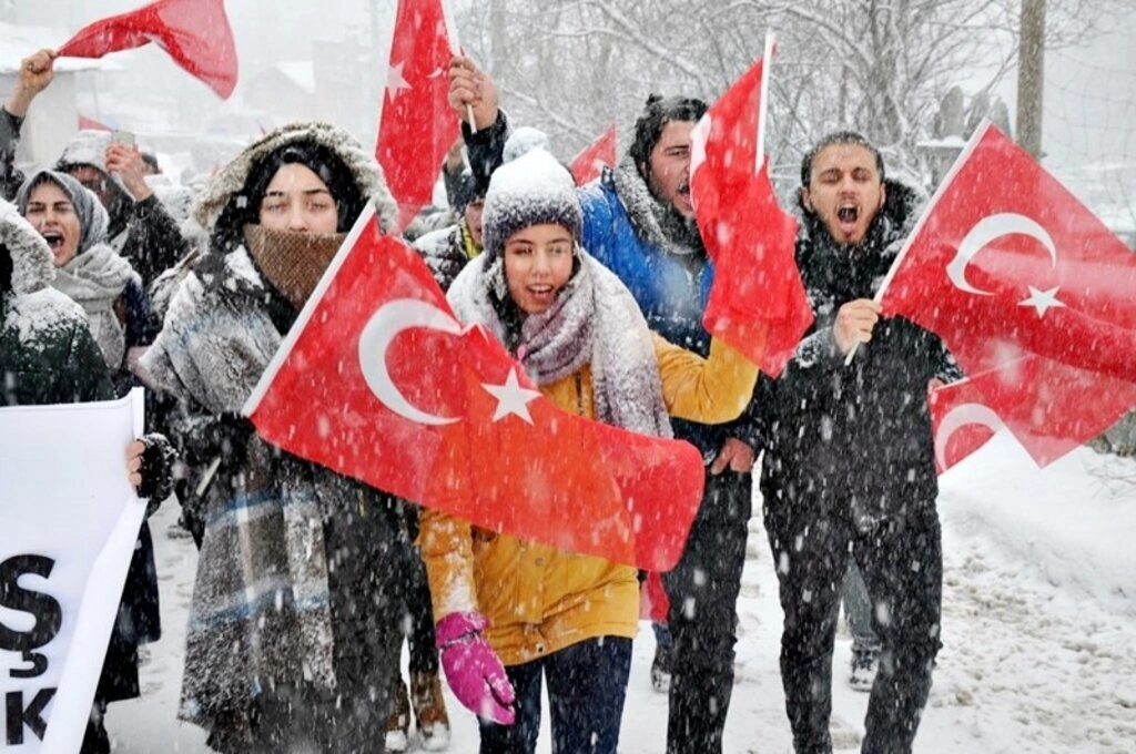 OMÜ'lü öğrenciler Ladik Akdağ'da Sarıkamış Şehitleri'ni andılar