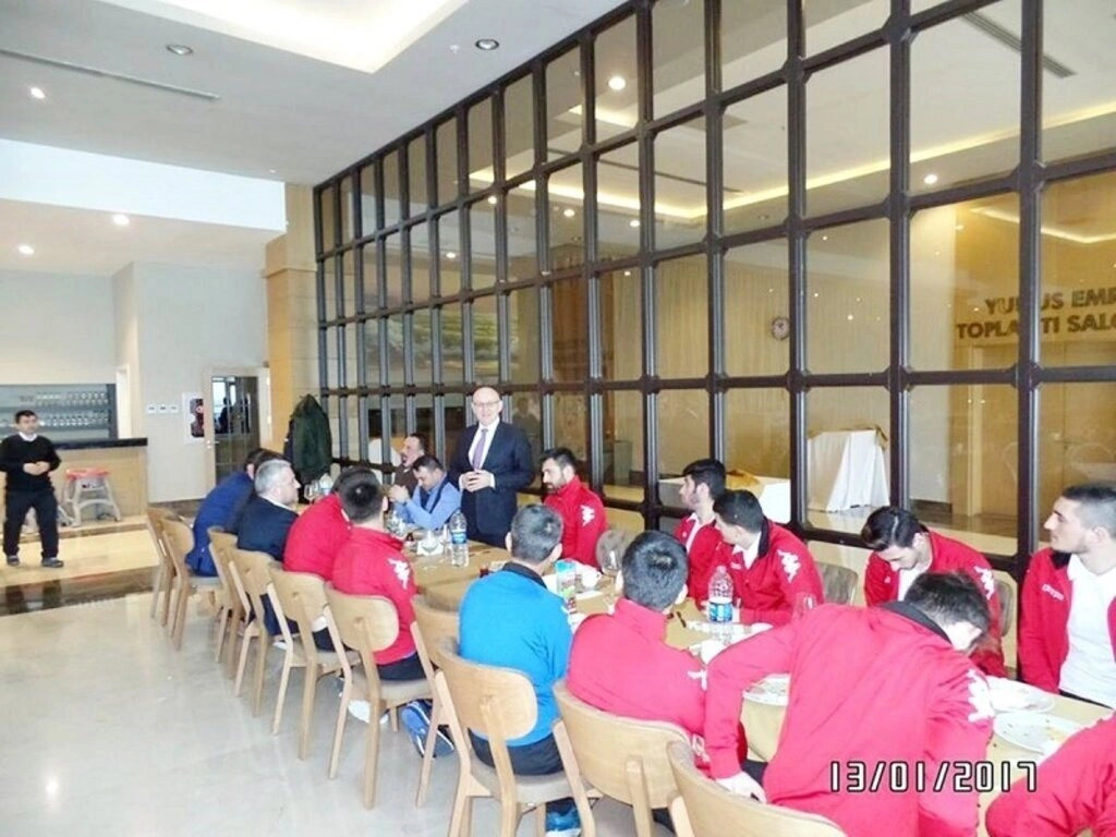 Başkanlar Termespor kampını ziyaret etti