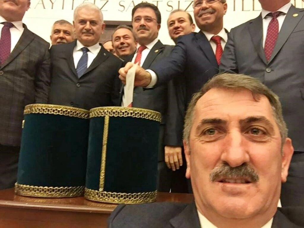 Milletvekili Fuat Köktaş, Anayasa Değişikliği Teklifi hakkında açıklamalarda bulundu