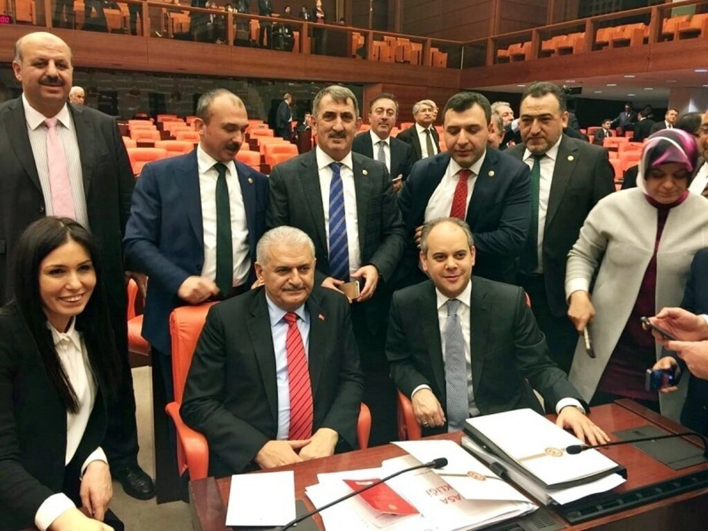 Milletvekili Fuat Köktaş, Anayasa Değişikliği Teklifi hakkında açıklamalarda bulundu