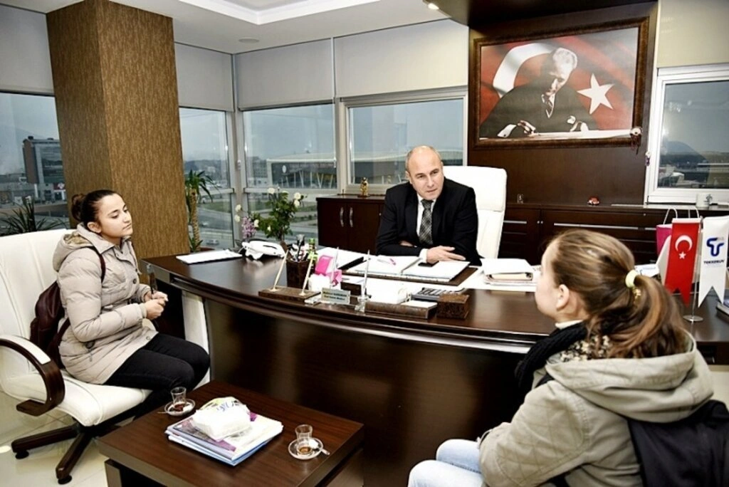 Başkan Hasan Togar öğrencileri kutladı