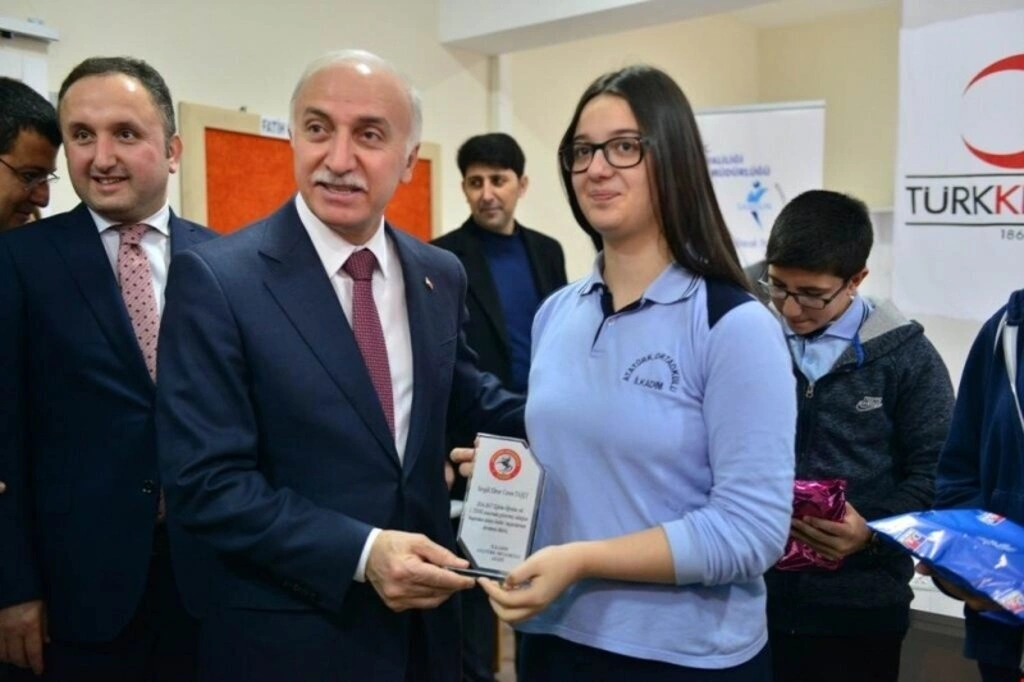 İnsanlığı Sınavı Halep'in Çocukları Projesi imza töreni gerçekleşti