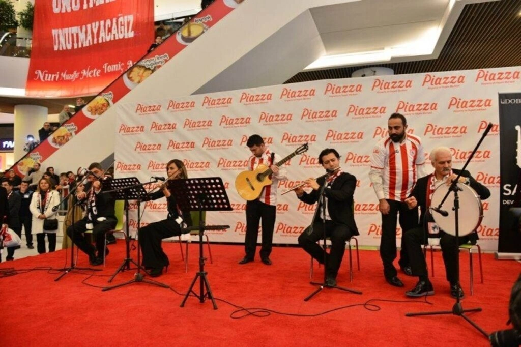 Piazza AVM'de Samsunspor coşkusu yaşandı!