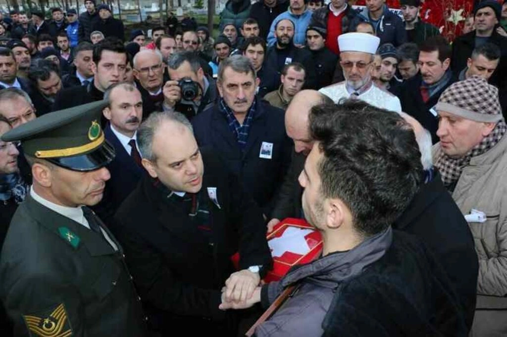 Şehit Ramazan Taşkın son yolculuğuna uğurlandı