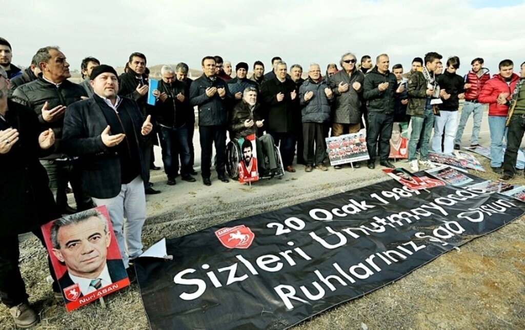 Samsunspor'a anıt için düğmeye basıldı