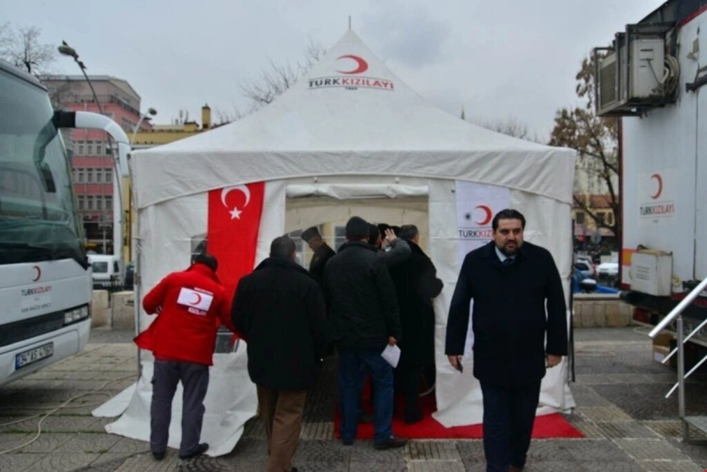 Samsun'da Kan ve Can Ver kampanyasına büyük ilgi