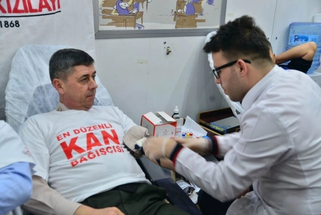 Samsun'da Kan ve Can Ver kampanyasına büyük ilgi