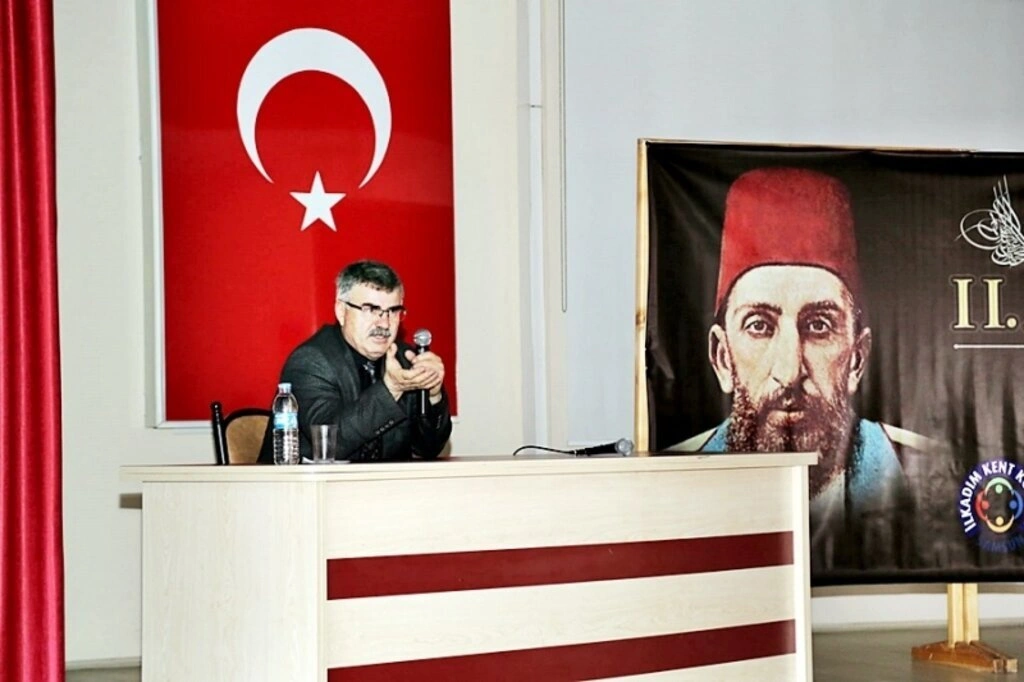 İlkadım'da 'Son Büyük Padişah' 2'inci Abdülhamid Konferansı