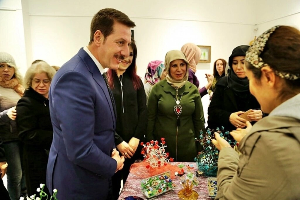 İlkadımlı hanımlar hem üretiyor hemde kazanıyor
