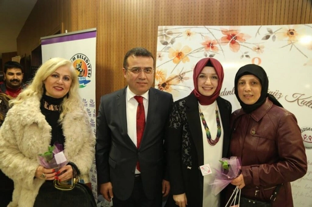 İkbal Gürpınar Atakum'da muhteşem bir akşam yaşattı