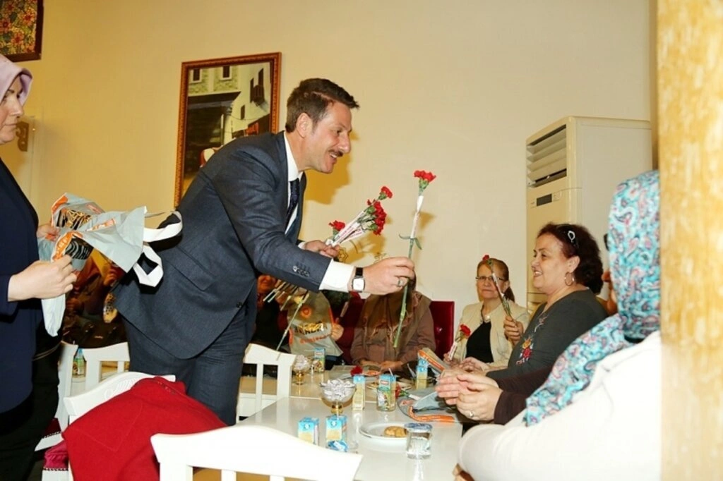8 Mart Dünya Kadınlar Gününe İlkadım'da Farklı Bir Bakış