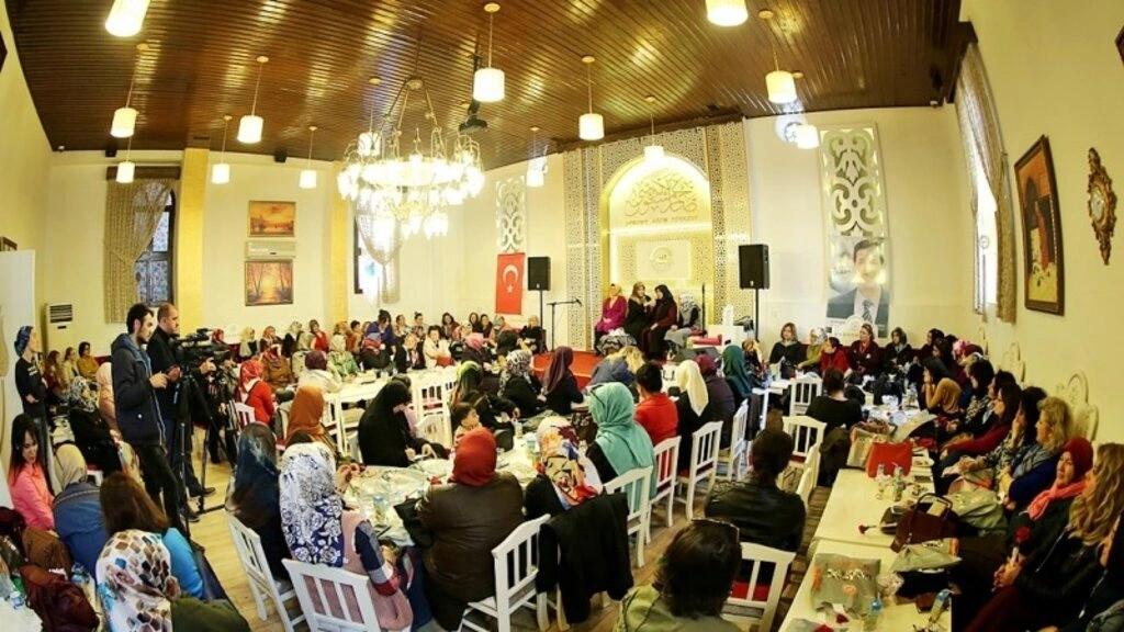 8 Mart Dünya Kadınlar Gününe İlkadım'da Farklı Bir Bakış