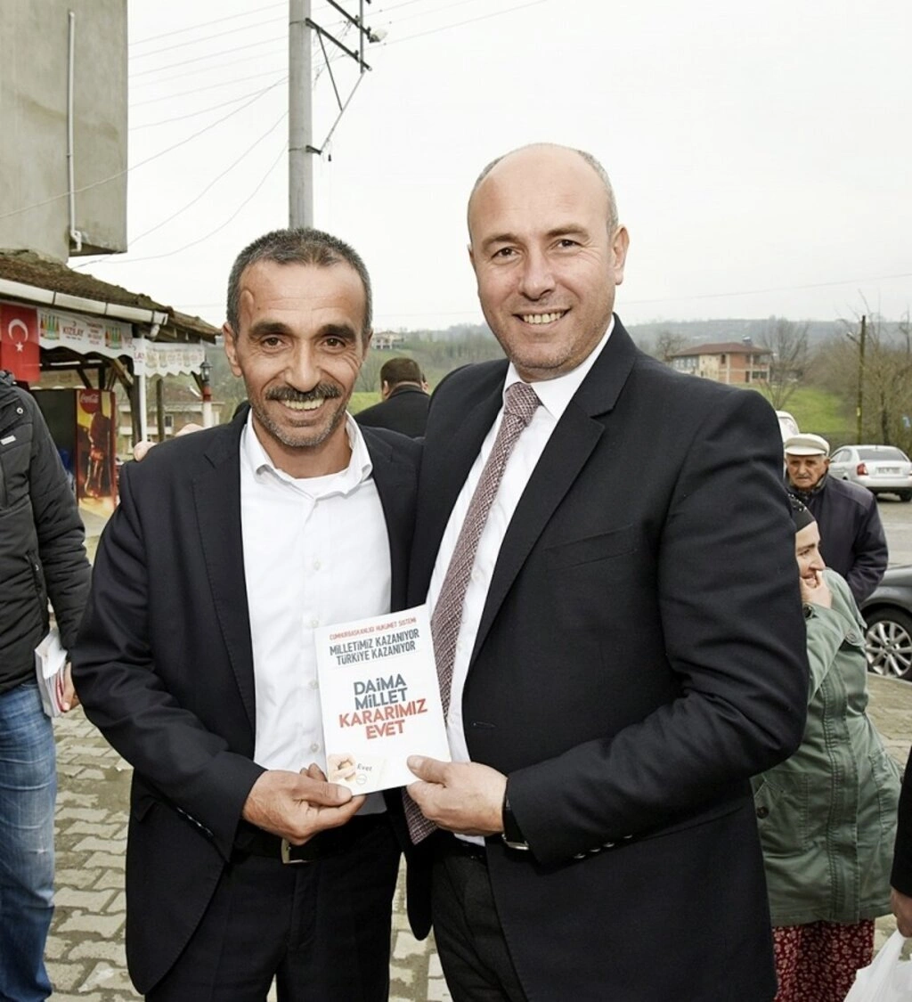 Başkan Hasan Togar EVET için dur durak bilmeden çalışıyor