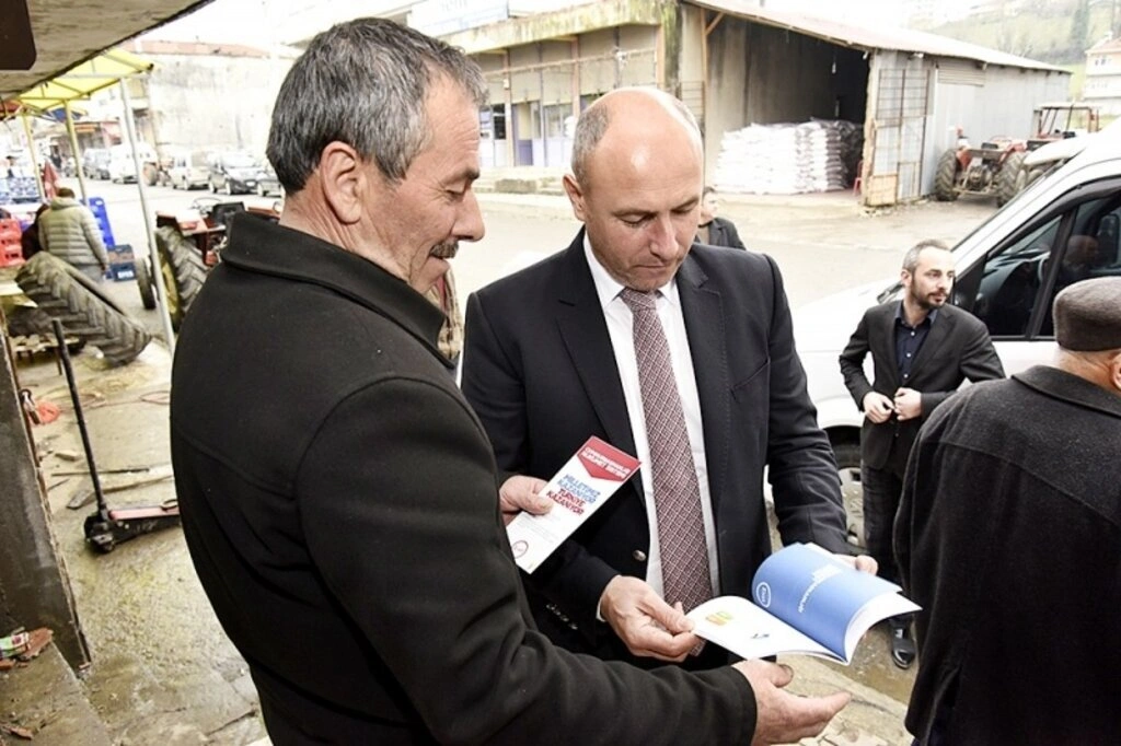 Başkan Hasan Togar EVET için dur durak bilmeden çalışıyor