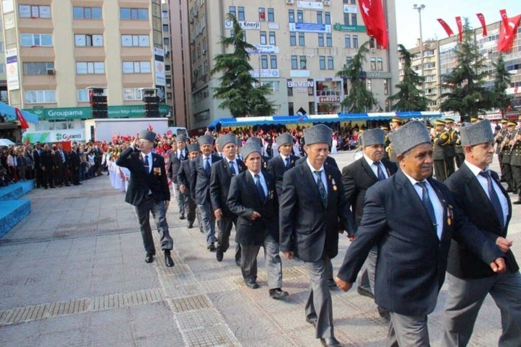 Samsun Cumhuriyet Meydanı'nda 29 Ekim Cumhuriyet Bayramı kutlama töreni fotoğrafları