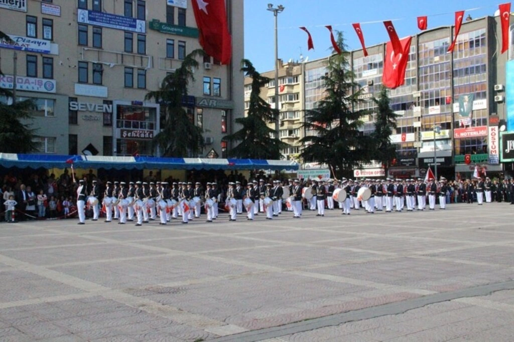 Samsun Cumhuriyet Meydanı'nda 29 Ekim Cumhuriyet Bayramı kutlama töreni fotoğrafları