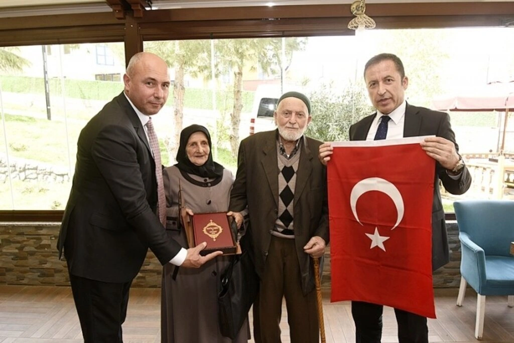 Başkan Togar ile Kaymakam Öztürk şehit aileleri ile bir araya geldi