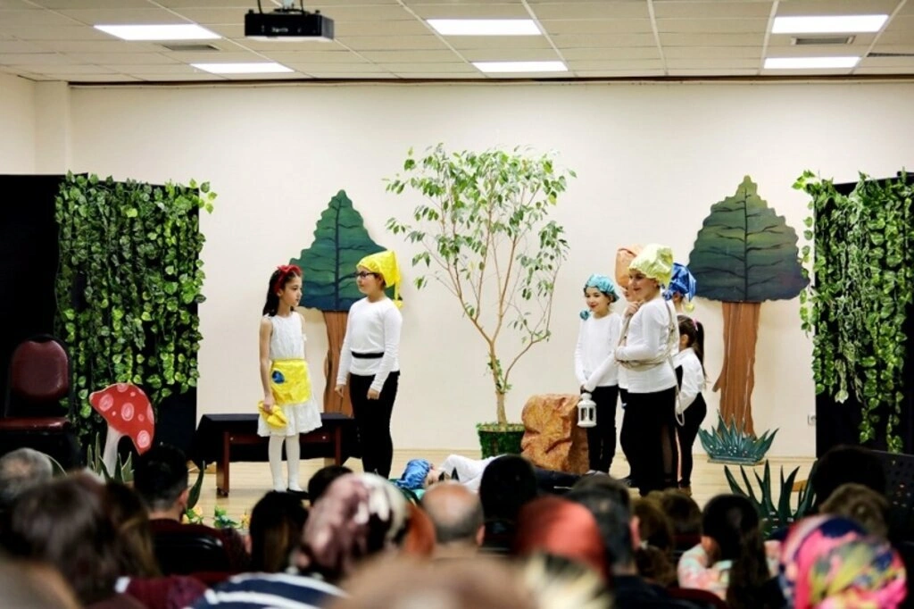 İlkadımlı Çocuklar'dan Büyük Performans