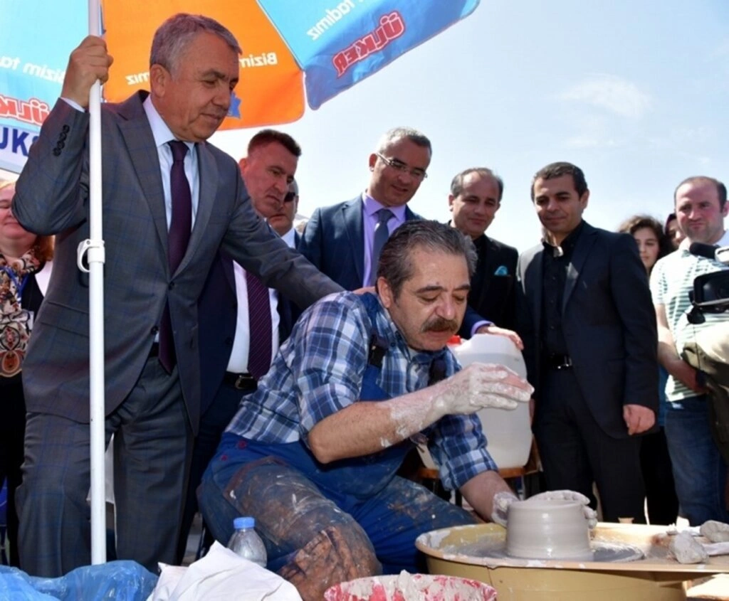 OMÜ’nün 12. Üniversite Tanıtım Günleri Şenlik Havasında Geçti